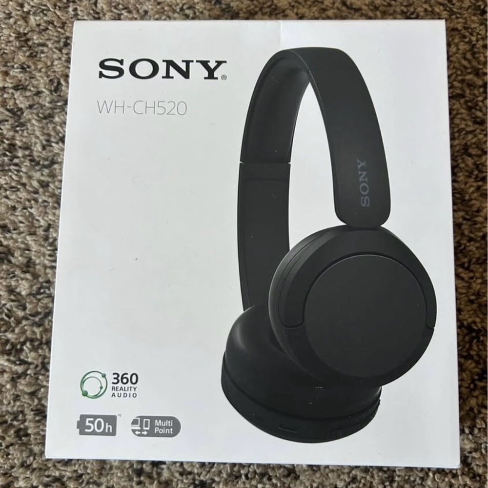 Sony WCH-520 headphones